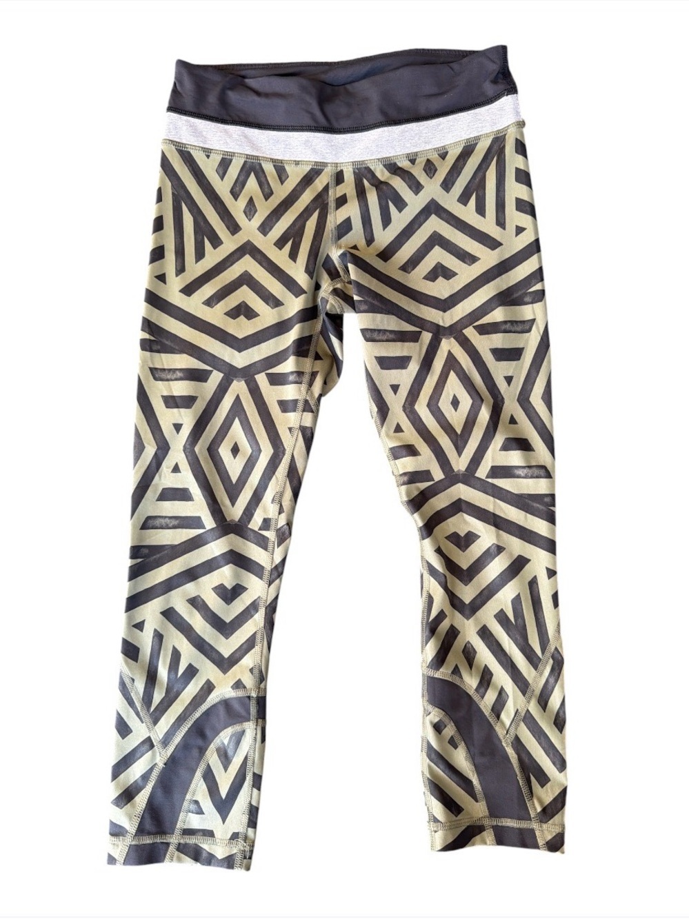 Lululemon Women’s Run Inspire Crop II Chevron Green Wide Mid Rise Leggings Sz 4